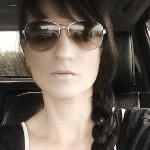 Meet your Posher, Nikki